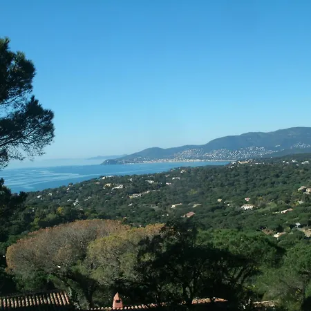 Apartamento Bright By The Ligurian Sea