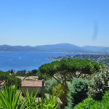Bright By The Ligurian Sea * 拉克鲁瓦瓦尔梅